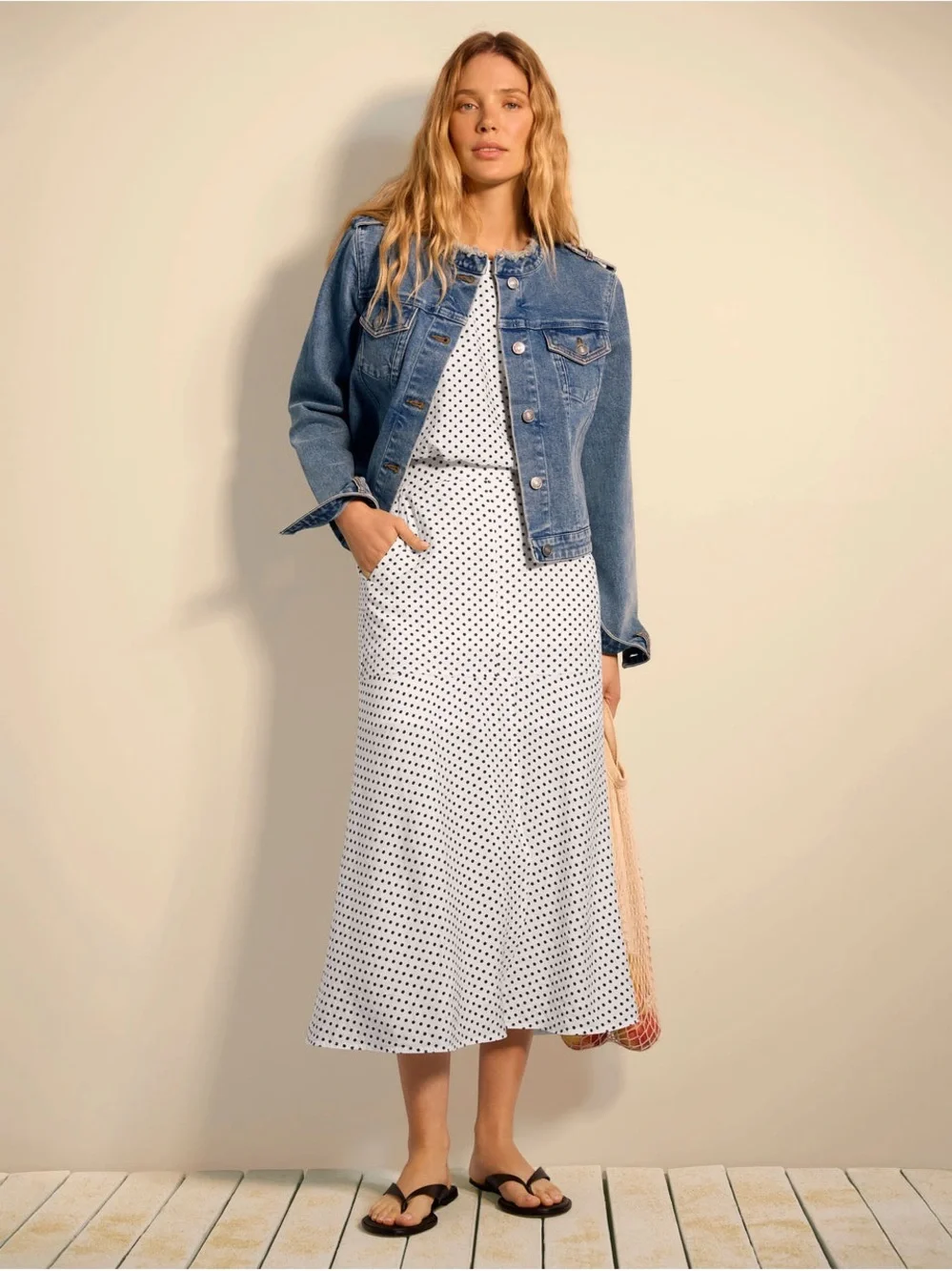 NWT Cabi Spot On Skirt - Picture 2 of 3